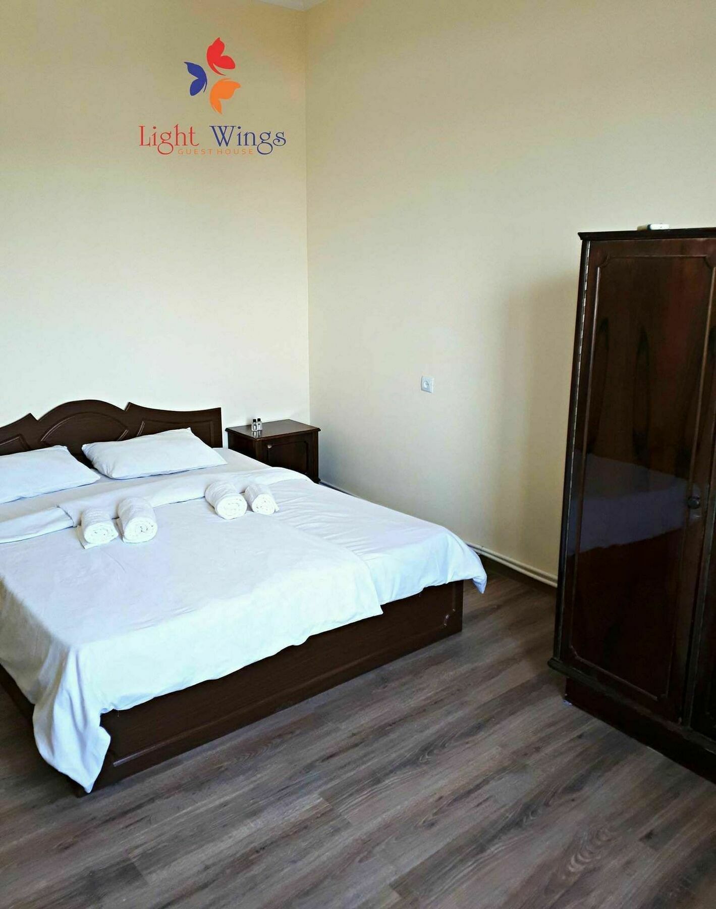 Light Wings Family Guesthouse Jerevan Exteriér fotografie